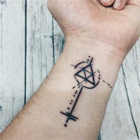 130 ideas de Minimalist tattoos men 